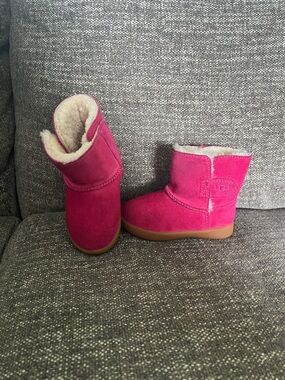UGG Toddler Bright Pink Keelan Boots